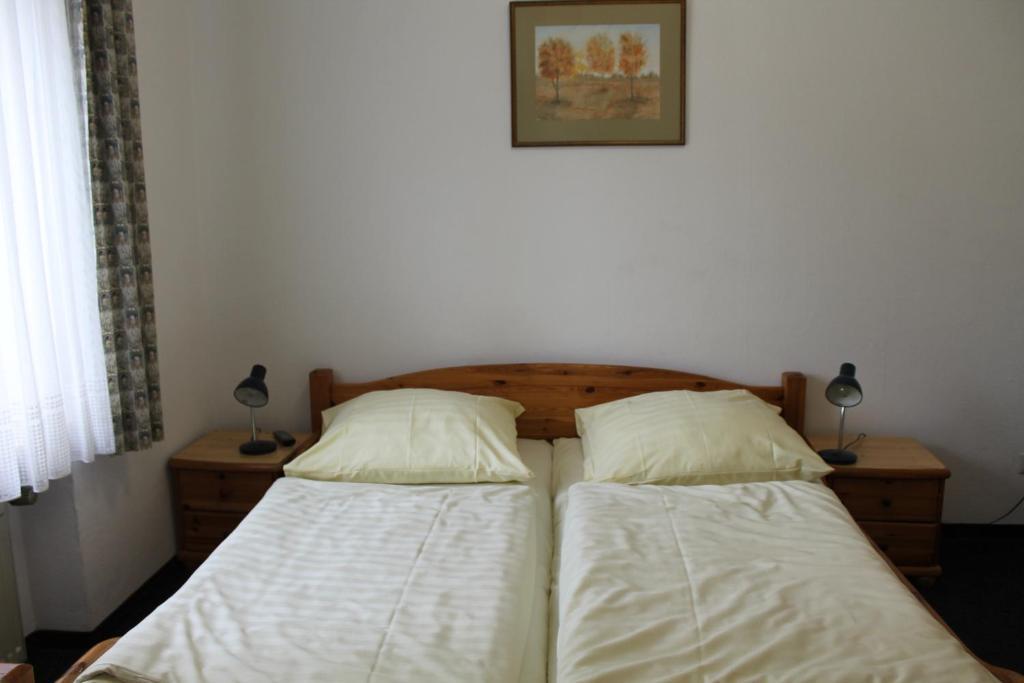 Pension Locarno München Ngoại thất bức ảnh